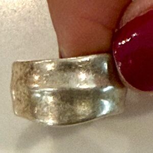Tiffany & Co. Silver Wave Band Size 4.5/5 (see pics)